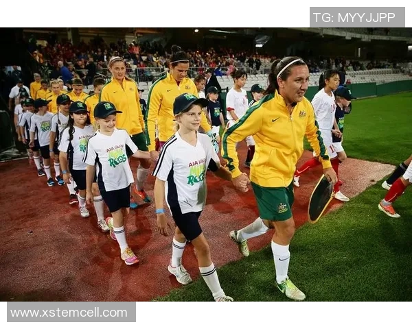 足球明星自我介绍：从绿茵场到生活背后的故事与心声